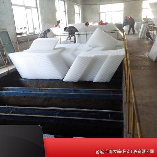 福建阻垢剂源头工厂全解析 选对厂家的3大要点 在工业生产中,水垢问题